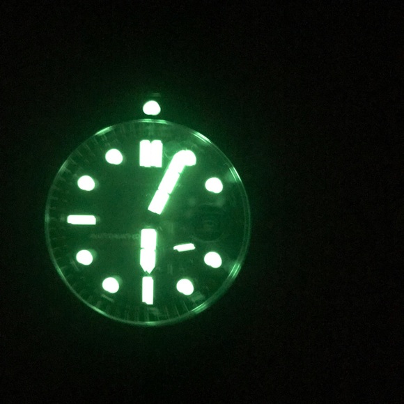 (SOLD)Men’s spinnaker watch - Picture 7 of 8